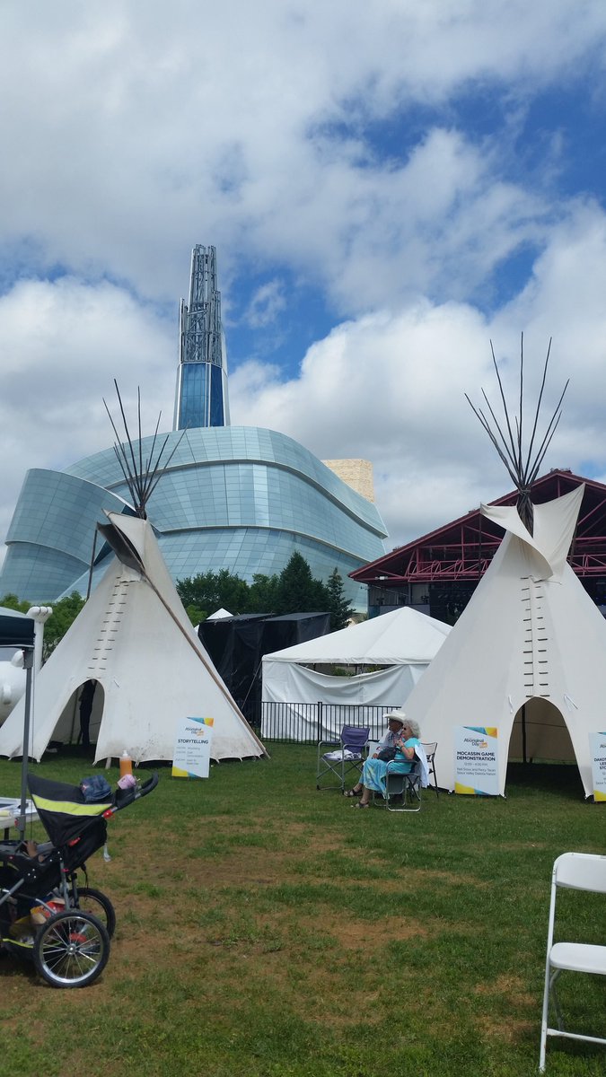 AMIaudio's tweet photo. Today at 2:00 &amp; 8:00pm on @AMIaudio, #MosaicCity explores @APTN's #ADL2016! @AMI_VictoriaMar #NationalAboriginalDay https://t.co/idwJuhL2jR