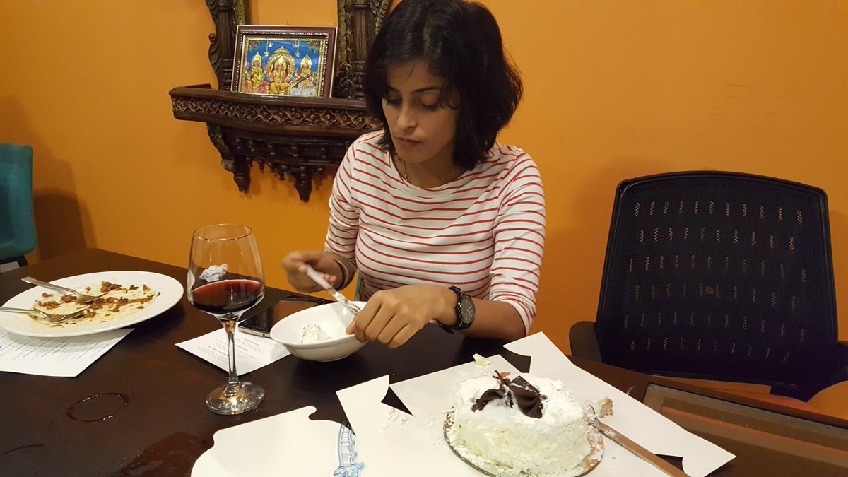 ExplrLifeTrvlng's tweet photo. And it comes to end with the appetizing 4 course meal served with world famous Sula wine! #DineWithStartupFounders https://t.co/f1ogweEWmU