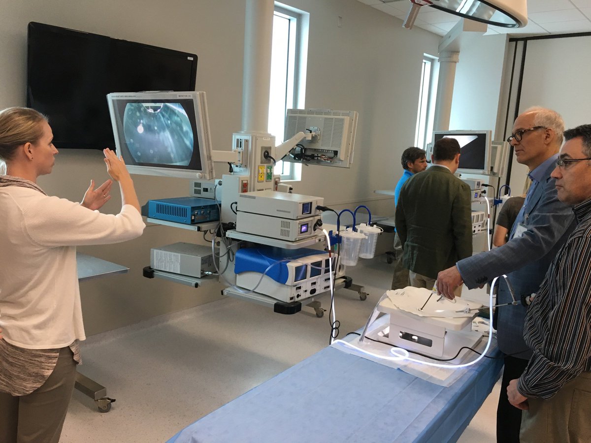 GretaBernier's tweet photo. First tweet ever...  me teaching @SWexner laparoscopy... yeah, right https://t.co/fKc1a9jUdM