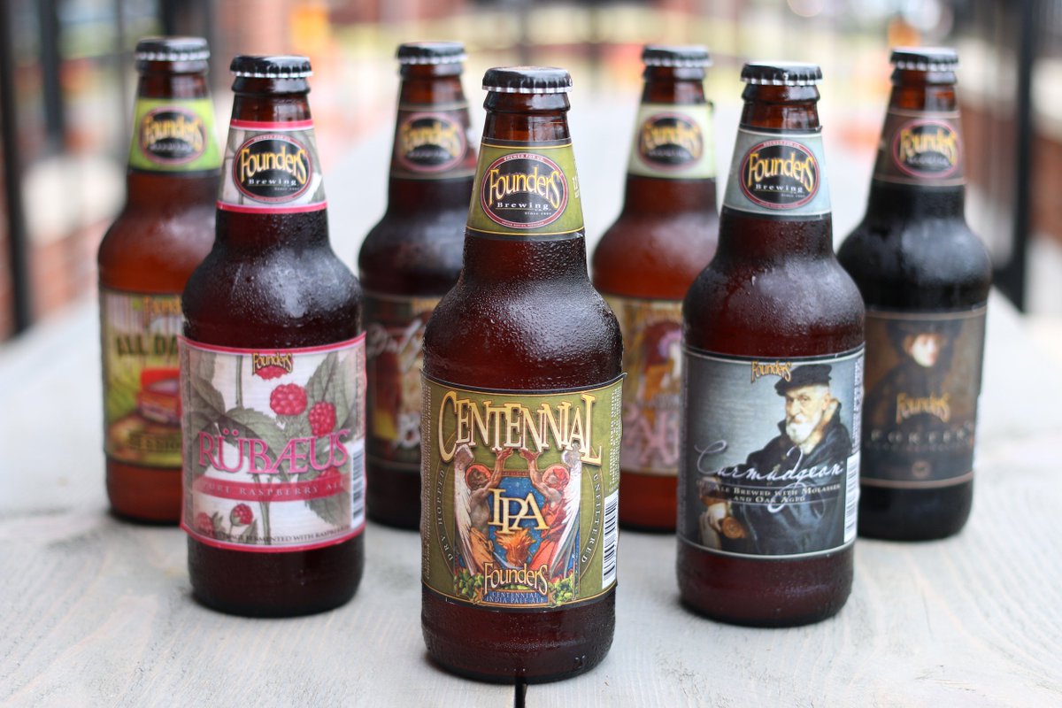 WestMichTourist's tweet photo. Beat the heat w/ an ice cold #craftbeer (something #westmichigan knows a thing or two about) https://t.co/JYMXvgCZ4q https://t.co/pX9GrMu4Wm