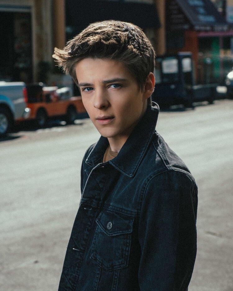 Corey Fogelmanis tweet media