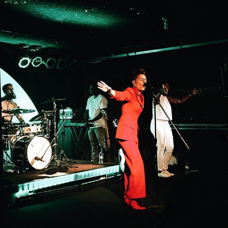 Emilykingmusic's tweet photo. DC tonight! See u at @930Club Doors at 7:00 @PJMORTON at 7:30! We play at 8:30 ❤️ 📷 👉🏼 @crystal.velez #theswitchtour https://t.co/5sRJy6Nud8