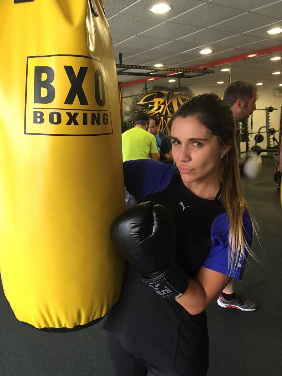 Terminando una mañana con <a href="/bxoboxing/">C</a> gracias a <a href="/MuvPass/">MuvPass</a> conocí este deporte y les cuento que ? Me encantaaaaa❤️👊🏽