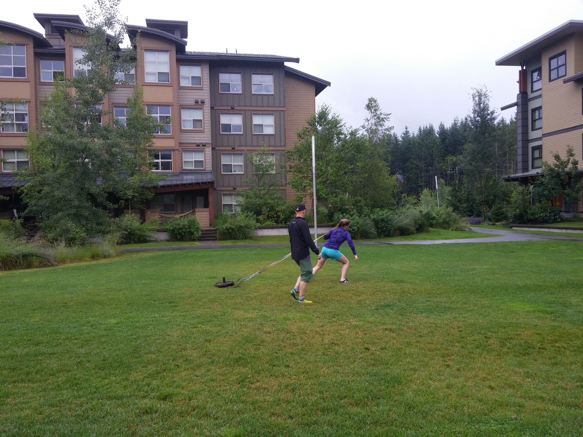 zoechore's tweet photo. Six weeks after the surgery on my shoulder and first day out of the sling and its is back to business training hard. https://t.co/cLX4Uo8joY