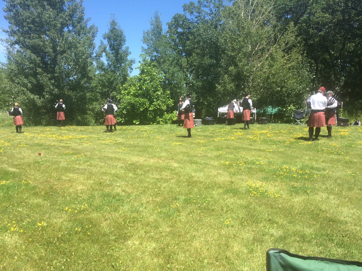 TCpipeband tweet picture