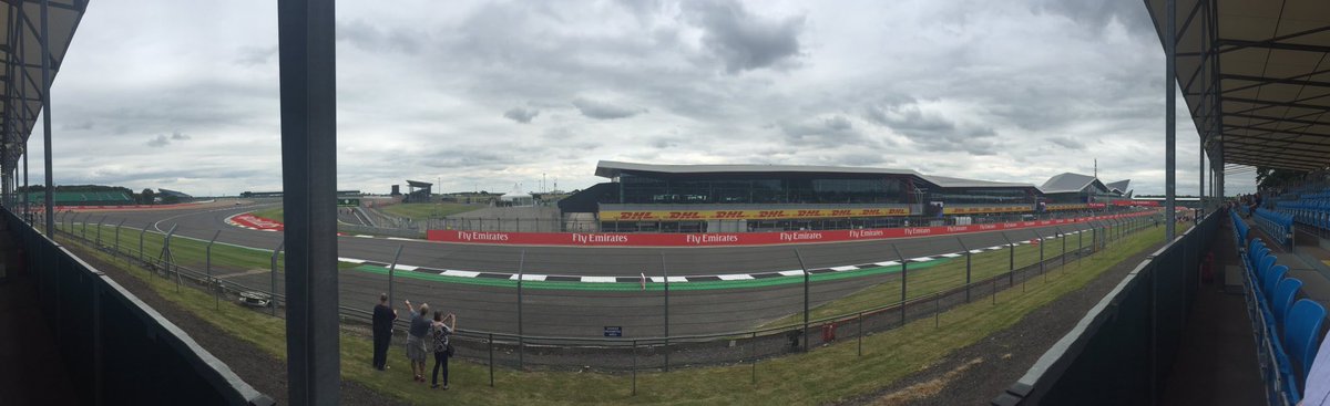 JoshuaSmith1991's tweet photo. Still not a bad view from Abbey!! Will be an interesting start to the race tomorrow!! @SilverstoneUK https://t.co/KuBPTBpYCg