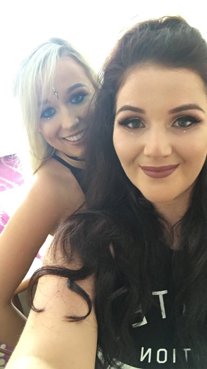 Amy Doyle tweet media