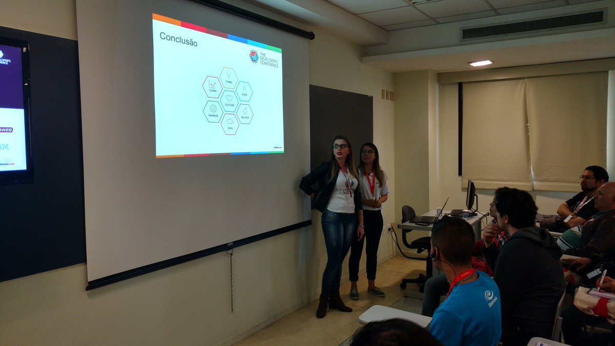 robsonagapito's tweet photo. Meninas do QA @pagseguro mandando bem na #trilhateste #TheDevConf https://t.co/aOor8osYXf
