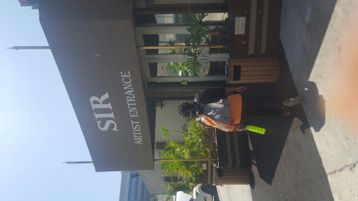 BwayInTheHood's tweet photo. Just arrived in LA @fordtheatres for Dreamgirls35 #Broadwayunderthestars #ArtistEntrance #rehearsal #excited https://t.co/UaKUaFYsAA