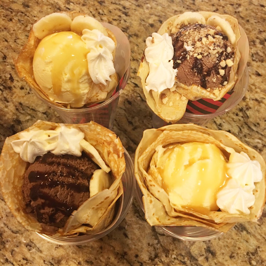 YowayCafe's tweet photo. Yummy crepes 😋😋😋 come and get it 😃 #yoway #yummies #crepesinacone #worcesterma #icecream https://t.co/kSLcccVR4o