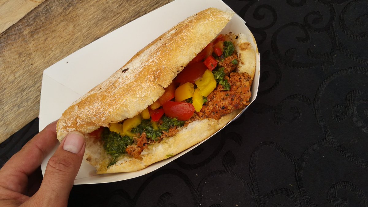 SpiceoflifeTO's tweet photo. FINALLY!! Got a @ChebabyTO original in my hands. Oooh sooo gooood!! #torontofood #tofoodfest #local #yumm https://t.co/EgSlEUazNZ