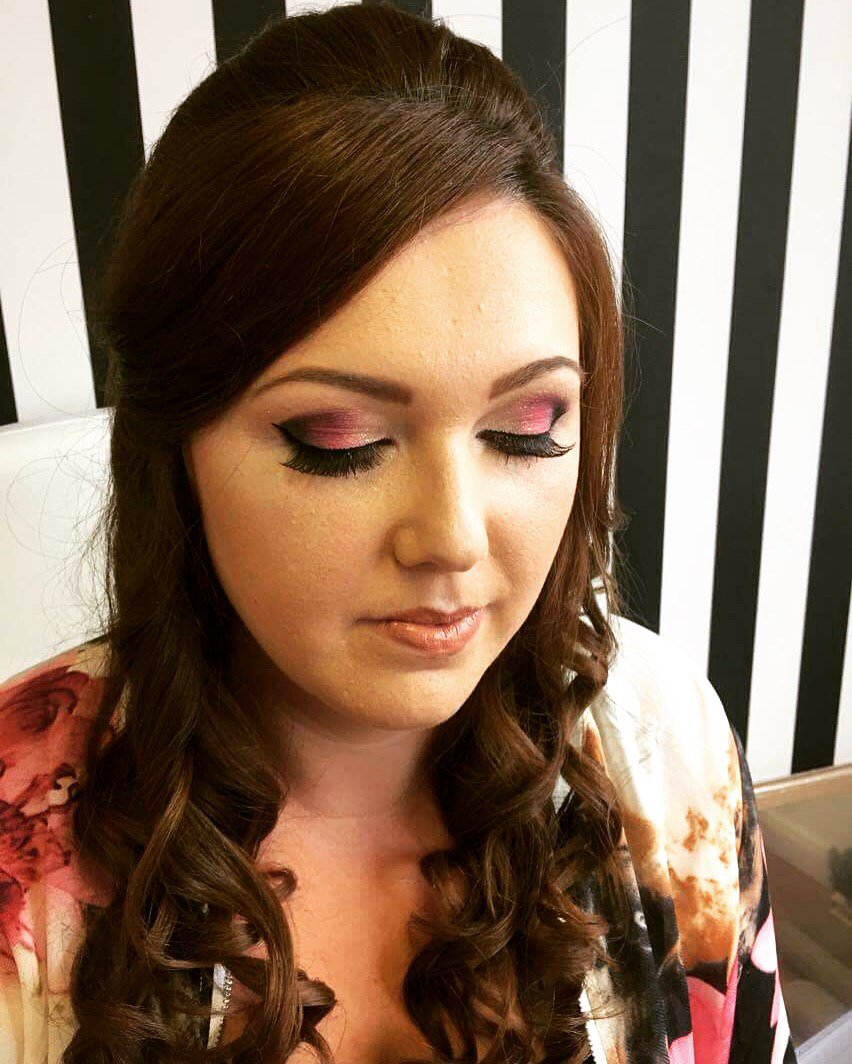 GlamUpHair1's tweet photo. #makeover #makeup #glameyes #hairandmakeup #eveningmakeup #glamup https://t.co/vtaNzQ5YzU