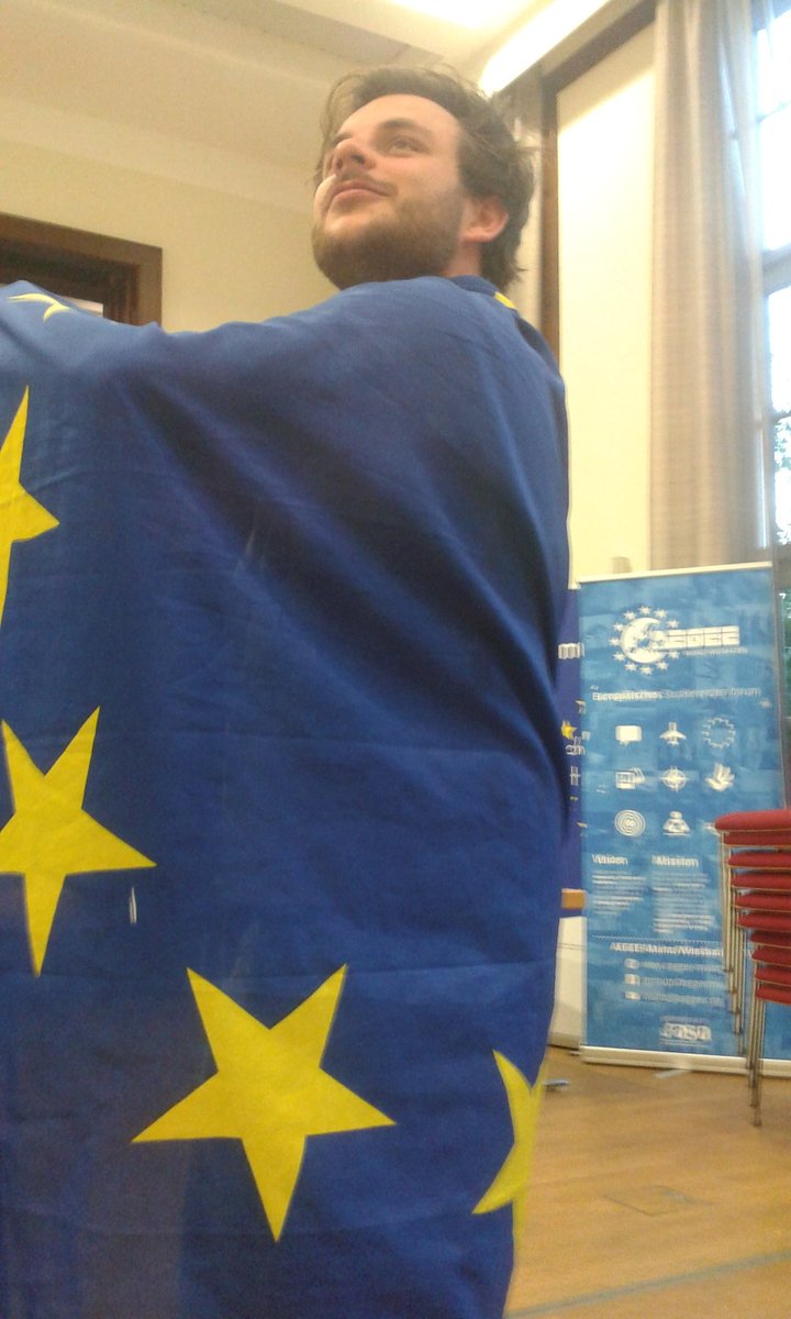 MortadellaBella's tweet photo. @mep_schlageter Mr. Europe #meum2016 #MEUM2016 https://t.co/jITs7Oh4XP