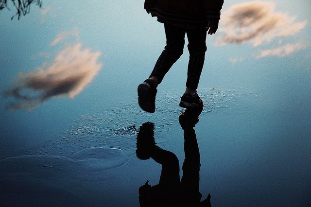 El fracaso es la oportunidad de comenzar de nuevo con más inteligencia.-[Henry Ford