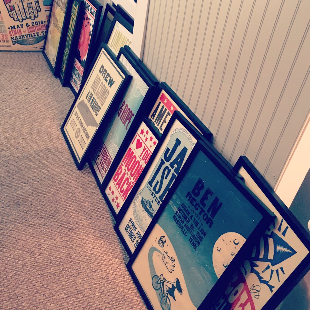 BrandiseLayne's tweet photo. I'll be so glad when these guys have a new home! @HatchShowPrint #TheresMore #HatchPrint #Collector #MovingStinks ππ https://t.co/C4mj2dHK4G