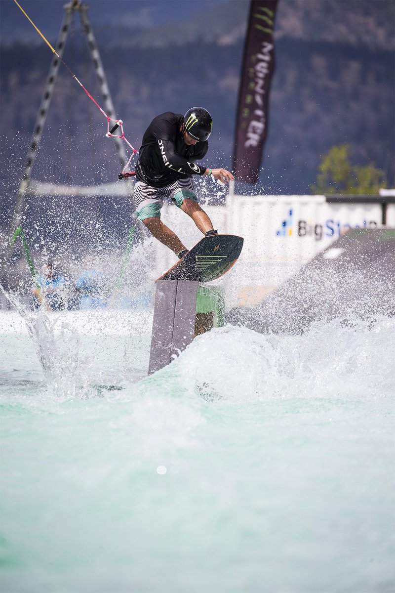 Kevin Henshaw (KevinHenshaw) Twitter