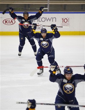 MalloyHockey's tweet photo. Good day for some lads from OTown at Sabres Dev Camp Blue and Gold game @NickBaptiste w 1G 1A @ecornel10 w 1G #613 https://t.co/nfpgZ2gngm