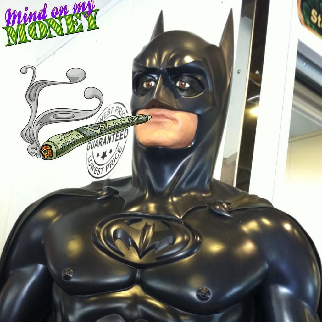 weedporndaily's tweet photo. Look who I ran into this morning #TheDankKnight #batman #weedpondaily #stayregular #supers… https://t.co/Q8z6wdfvoQ https://t.co/2v4m278qdV