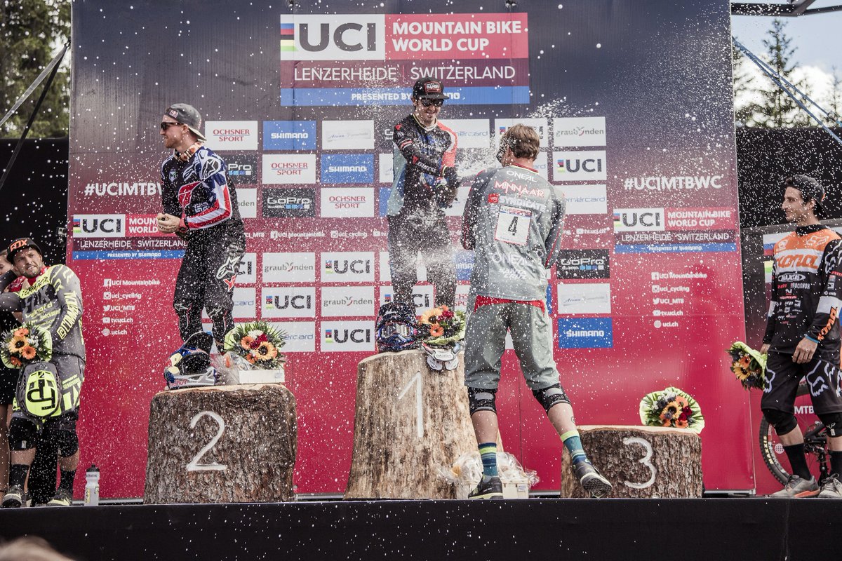 BritishCycling's tweet image. 🇬🇧 @chrisfroome 🏆 #TDF2016
🇬🇧 @rachelatherton 🏆 #UCIMTBWC 
🇬🇧 @DannyHart1 🏆 #UCIMTBWC 

What a day 🇬🇧 #Inspirational