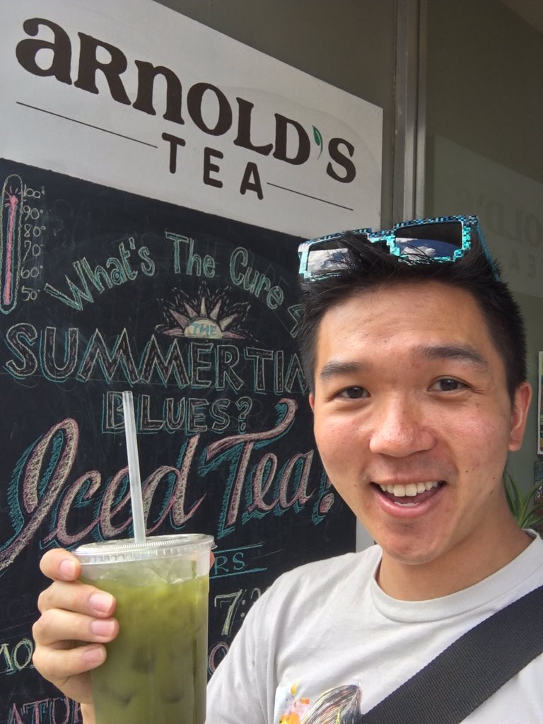 knnychn's tweet photo. Nothing beats the matcha lemonade at @Arnolds_Tea esp after a day-long craving @DMusicFest https://t.co/8LUaUZDcNw