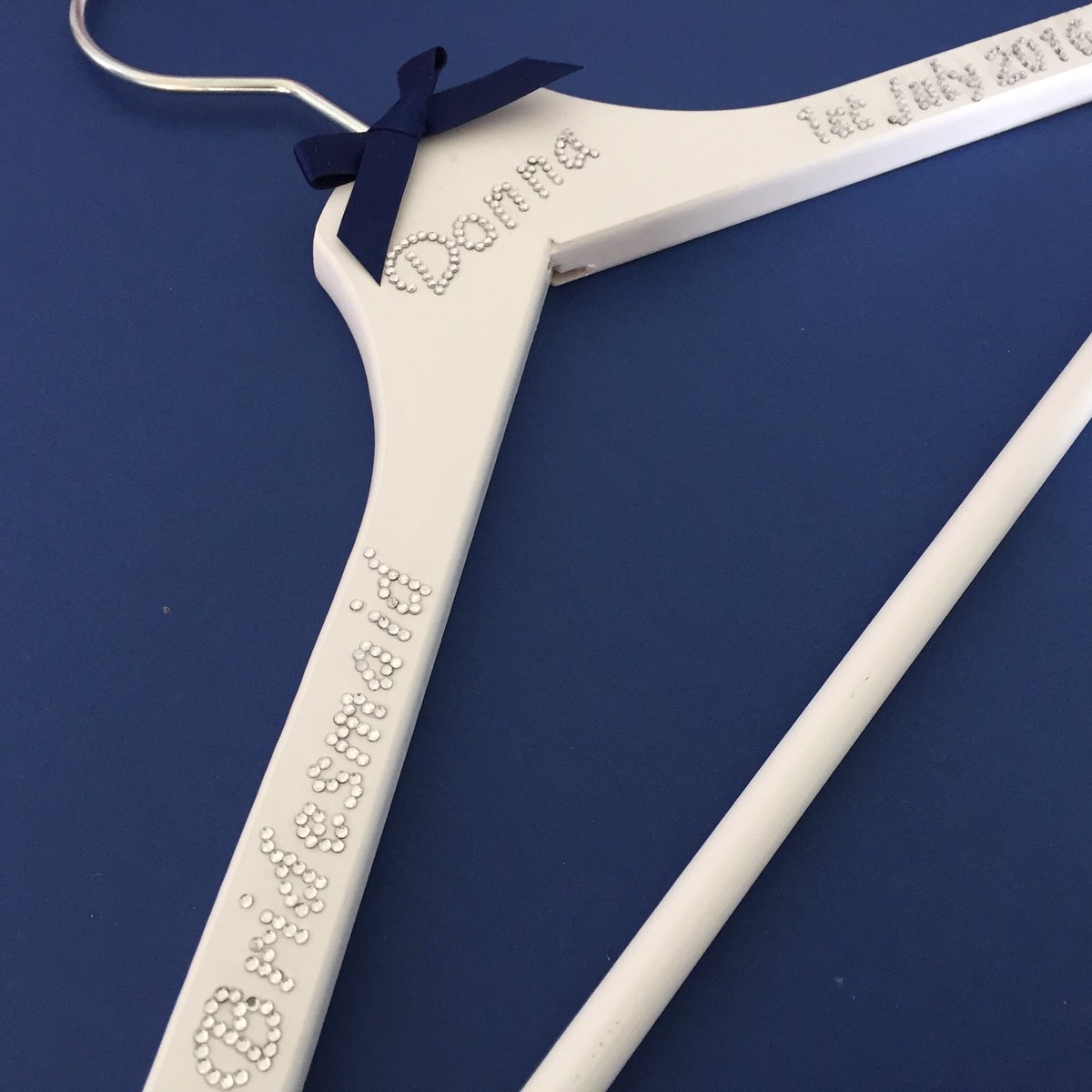 Personalised hangers #weddingplanning #weddingplanners #wedding