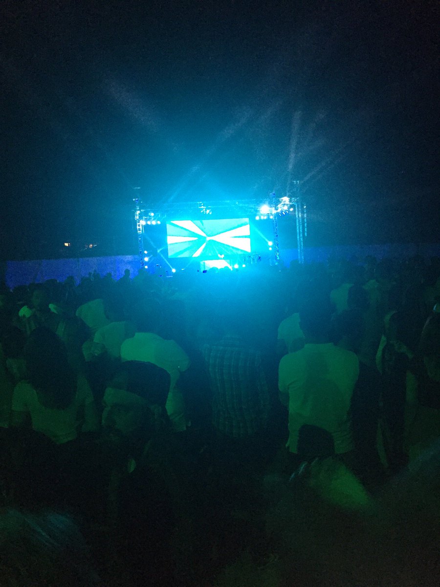 Kerimcan-serdarortac✌🏻️ (@ Cemos Beach in Çınarcık, Yalova, Türkiye w/ <a href="/incialton/">inci</a> @akbsmlk) swarmapp.com/c/7b29rObVoQG