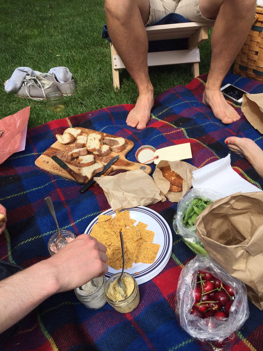 amandalwright00's tweet photo. Okanagan Funday #OGOCarShare #saltedbrick #beanscene #urbanharvest #naturesfare #okanagangrocery #onebigtable https://t.co/oZ5Y3Vkdhb