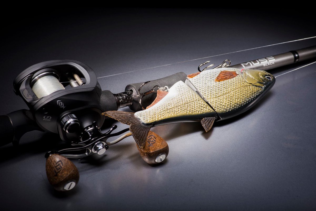 13 fishing muse black