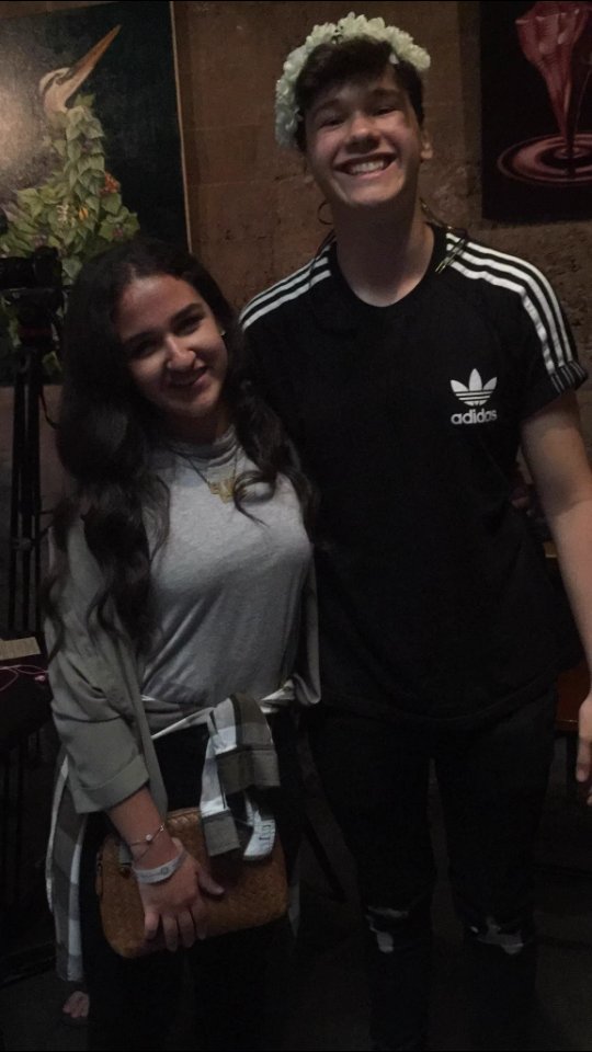 DaydreamTMeet's tweet photo. Sebastian with @PoetryxPizza today at San Francisco's M&amp;G #DaydreamTour https://t.co/eTBKlkulLh