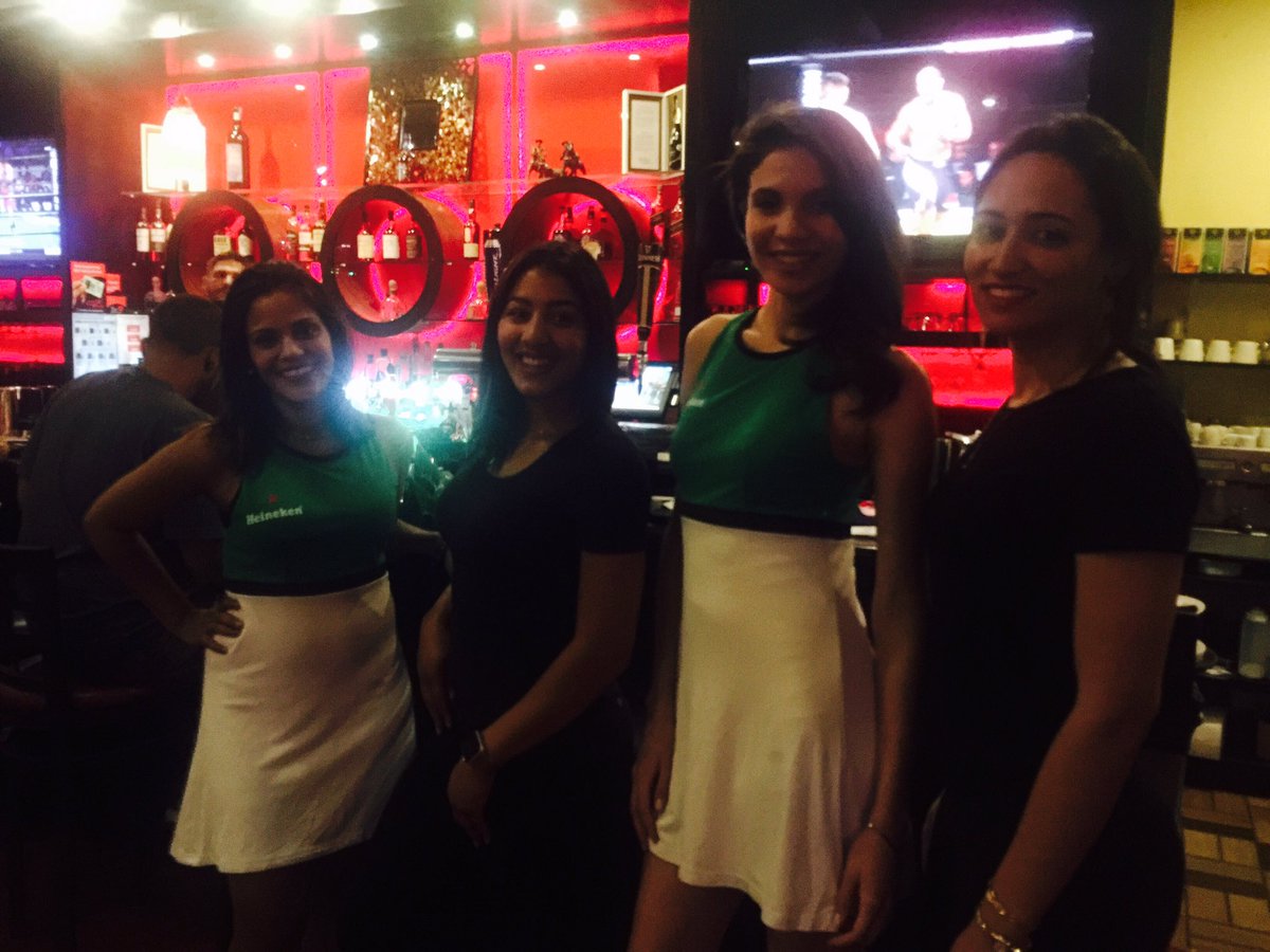 GauchoChef's tweet photo. Heineken Summer Night @steakhousebrz https://t.co/rBN4AYMgs9