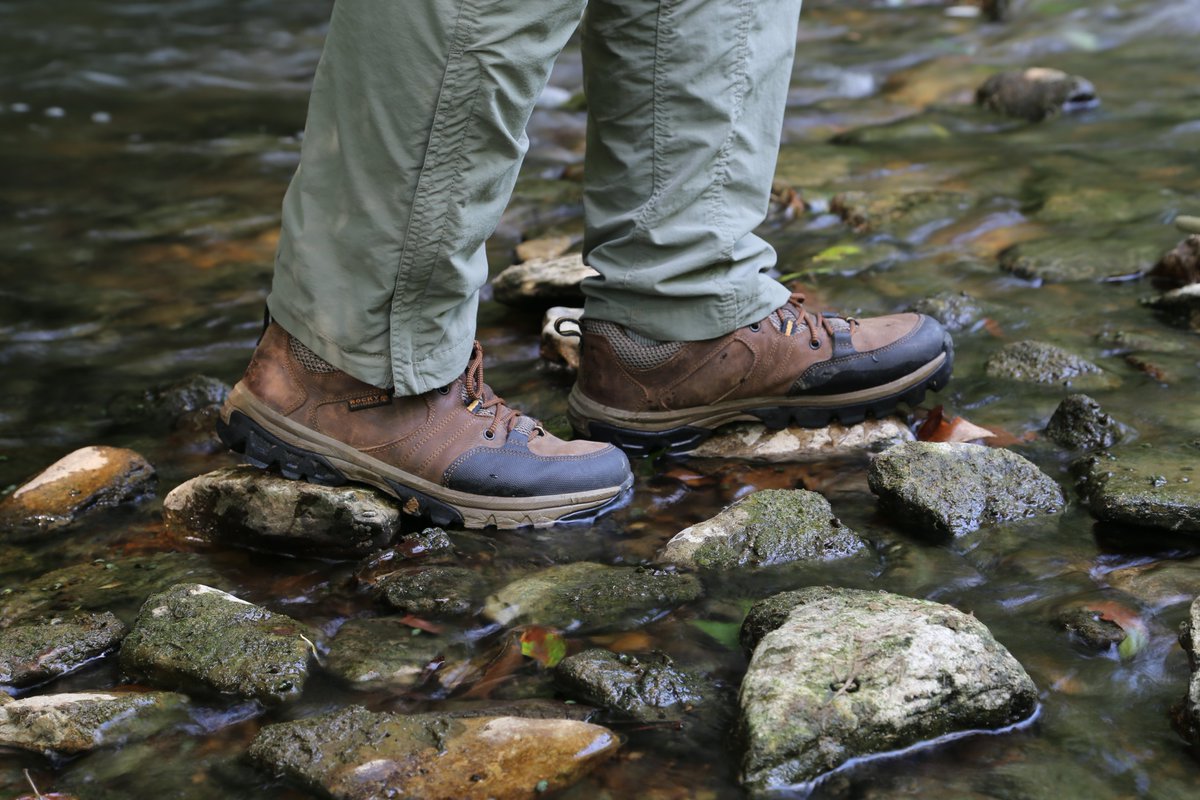 Todd_the_Hiker's tweet image. Loving these shoes from @RockyGear! @Rockys2v #TeamS2V #WeLive2Explore