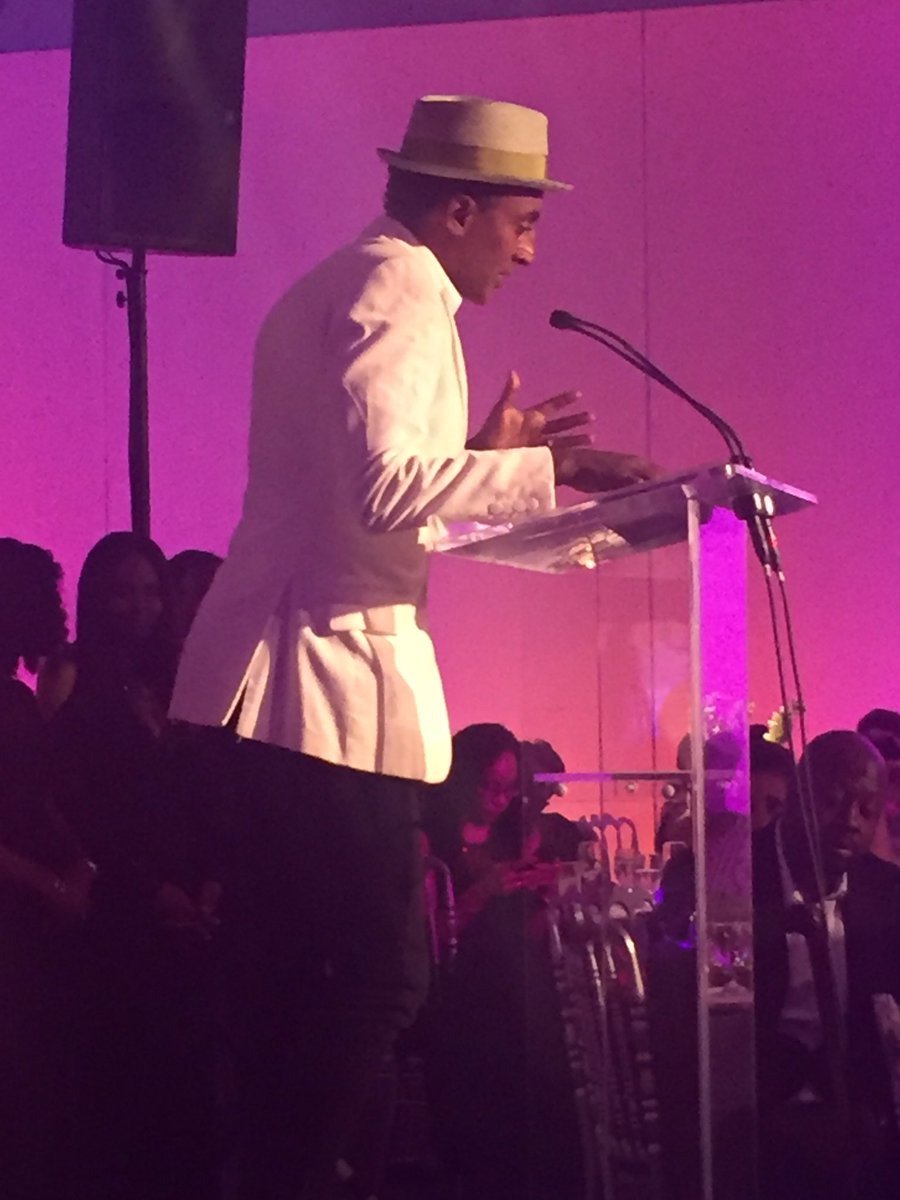 MarciaDukes1's tweet photo. #PAW2016 you've got to be in the room @Marcus Samuelsson #ChangingOurStories https://t.co/jdH220tldy