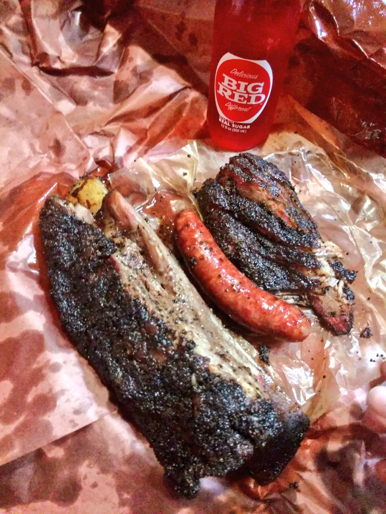spagones's tweet photo. Franklin BBQ was pretty good. Worth the wait? Yes. I would do it all over again. #Austin #ICON9 https://t.co/8FYpogwglT