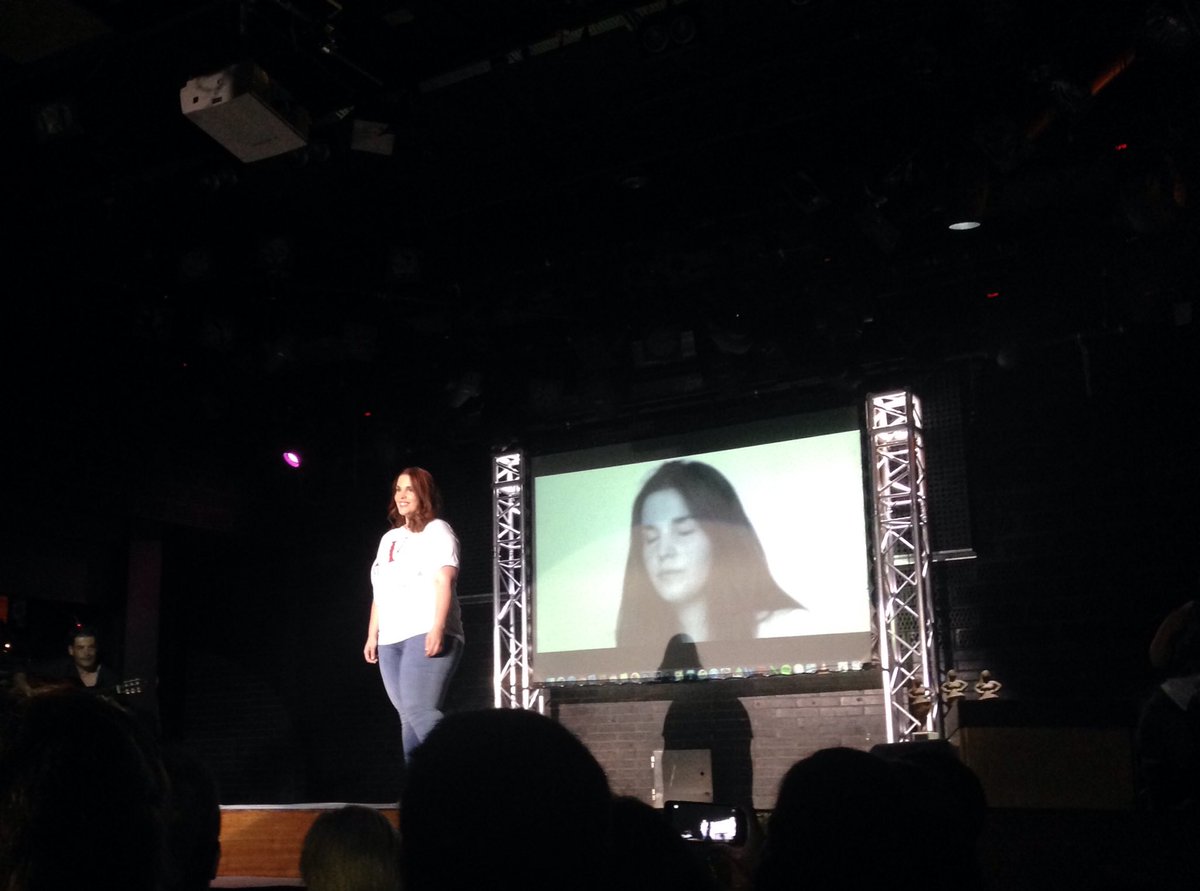 ModelosXL's tweet photo. Último desfile en la #FinalModelosXL antes de conocer la decisión del jurado. https://t.co/dAspWxmya3
