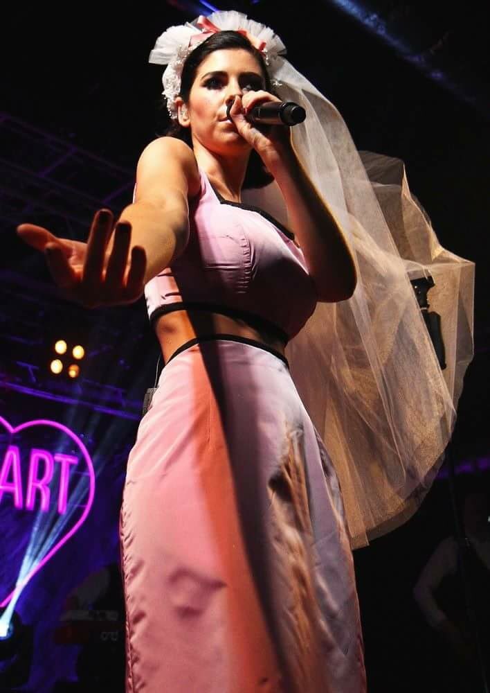 marinaarchive's tweet photo. https://t.co/2vTQyZFLQJ