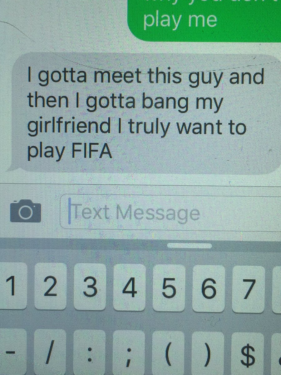 jjunterhoness's tweet photo. #FifaProbs 😂 https://t.co/ZYTKDfNWNO