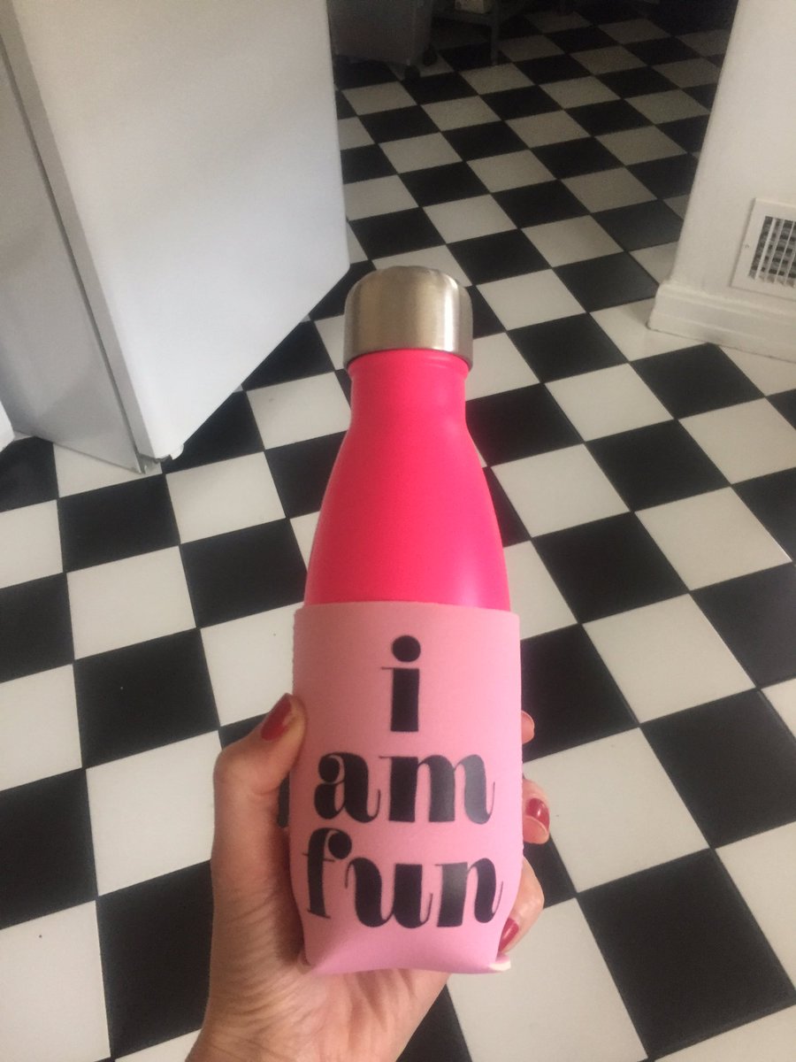gutstadt's tweet photo. Can't wait to use this. Thanks @shopbando #iamfun ##bandopoolside #readyforsummer https://t.co/L4p2z6ZDwo