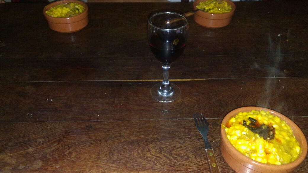 meibel_ok's tweet photo. Familia, música nuestra y un buen locro, viva la patria y la familia!!! Salud. #FelizIndependencia https://t.co/tdSigeiNmf