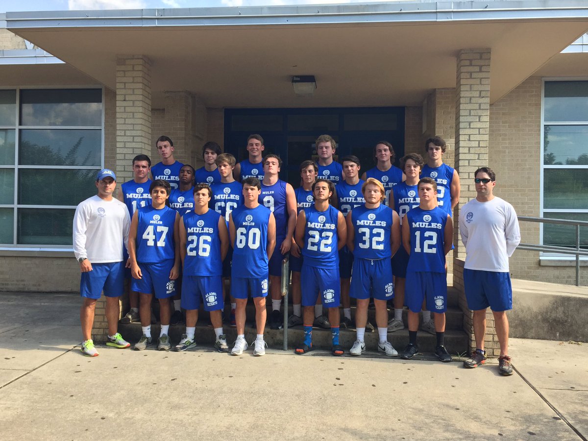 cristiech's tweet photo. So proud of our 7 on 7 Mules!  Way to represent at the State Tournament. #proudtobeamule @AHISD https://t.co/VGNBE4yIf1