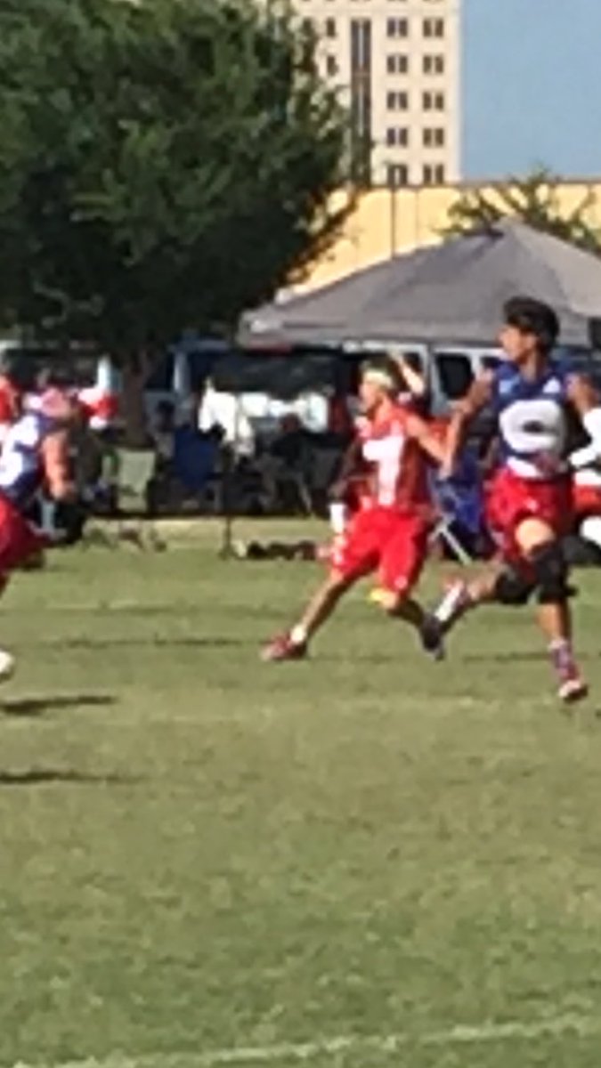 cristiech's tweet photo. So proud of our 7 on 7 Mules!  Way to represent at the State Tournament. #proudtobeamule @AHISD https://t.co/VGNBE4yIf1