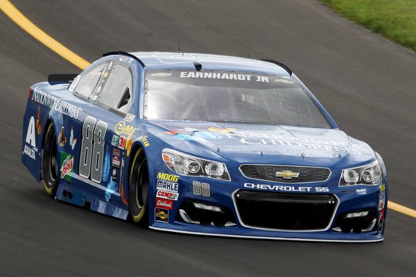 Dogman_VR's tweet image. Good luck to at @DaleJr tonight at @KySpeedway. He will roll off 13th due to rain in qualifying #QS400 #NW88JR