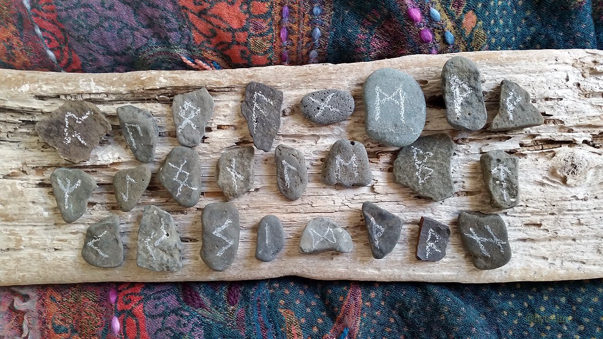 Runes made from stone from Govnik beach and carved by shells, also from Govnik beach.