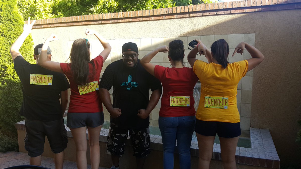 ITE2016ABQ's tweet photo. Team #engineerup represented #ABQ in the #miteyrace today! @Western_ITE #ITE2016ABQ https://t.co/2cujSGBXgG
