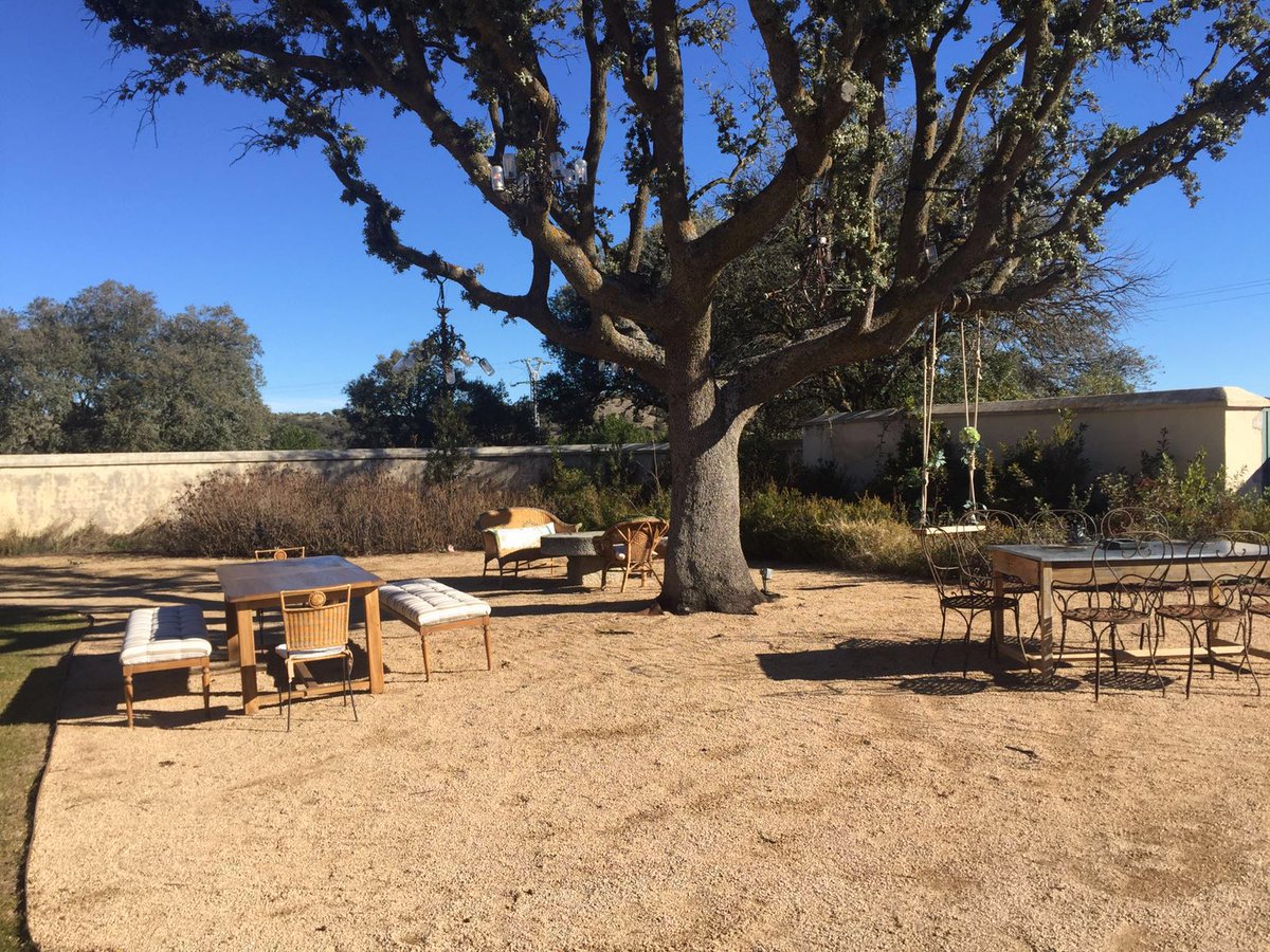 Cómo se disfruta el verano en Aldeallana.
#pasionporaldeallana
#bodas #eventos
