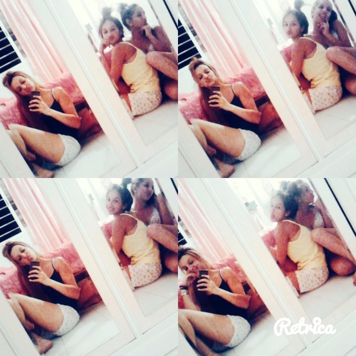Moritauseras's tweet photo. #nochedeprimis #lasamo  
#LasMujeresNoCallamos https://t.co/oczRBJyh6Y