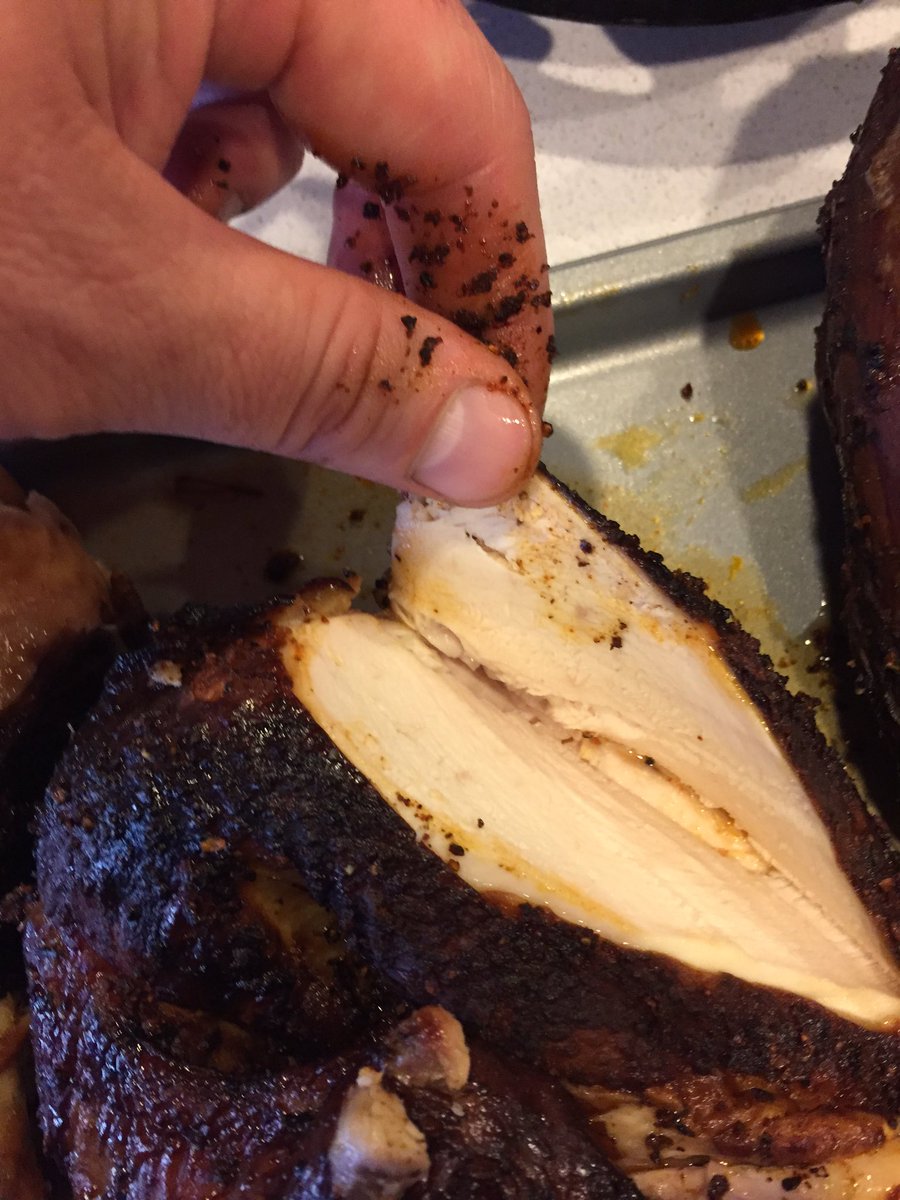 northtexasbbq's tweet photo. #pitbarrelcooker - great results, halved chicken and salmon! https://t.co/Xu5z1BsbqW