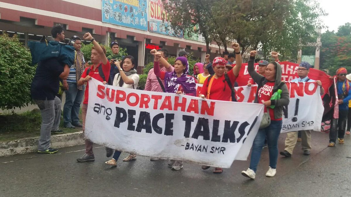 CNN Philippines on Twitter: "Thousands rally calling for support for peace  talks | @TriciahTerada… "