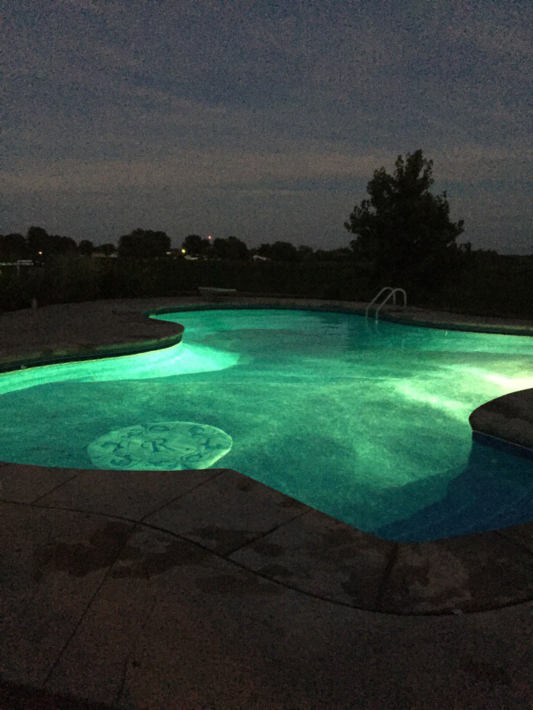 RittingerSean's tweet photo. It may not be @MSGCapital 's view, but I wouldnt trade this lagoon sitting in 80 acres of corn for nothing! #blessed https://t.co/6qRZYUKFRU