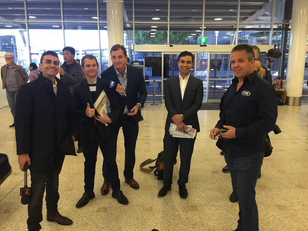 CmAJ2XhUsAAyVa4.jpg:large