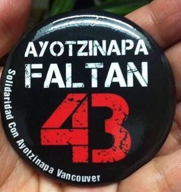avril_prez's tweet photo. @epigmenioibarra  Pueblo,CNTE,Padres de los 43 unidos para ExigirJusticia #YoEstoyConLosMaestros #PaseDeLista10pm https://t.co/CHkespDuqK